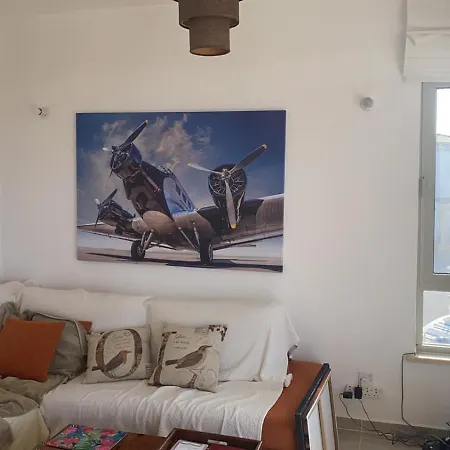Sweetwater Bay Sea View Apartment Akanthou